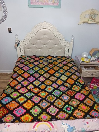 X MANTA CROCHET CUADRADA ABUELA GRANDE HECHA A MANO AFGANA vintage aprox 105"×90" - Imagen 3 de 8