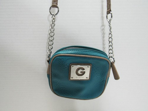 G BY GUESS Green Purse Faux Leather and Silver Chain Strap SMALL SQUARE Zip - Picture 2 of 5