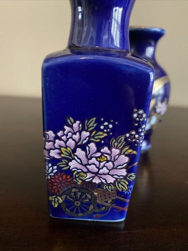 Mini Japanese Style Cloisonné Vases 3.75” Tall Cobalt Blue w/Flowers & Peacocks - Picture 2 of 8