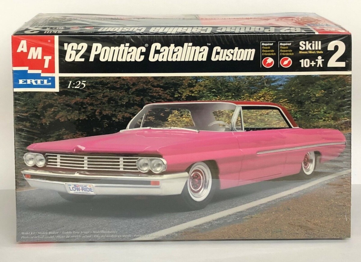 AMT Ertl 6135 1/25 Scale '62 Pontiac Catalina Custom Plastic