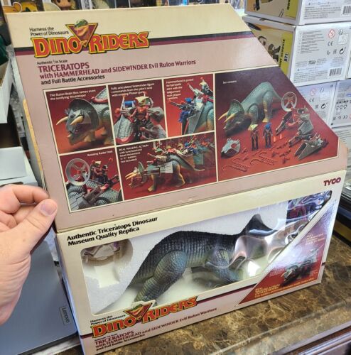 Dino-Riders Triceratops NEW IN BOX MINT! Only Broken Glue Seal - Picture 19 of 19