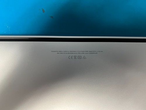 Apple 2019 MacBook Pro 15in 2.6 GHz 6 Core I7 16GB 500 SSD A1990 - Picture 22 of 22