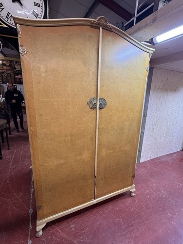 Art Deco Bleached Walnut bedroom set, 2 Wardrobes, Dressing Table & Double Bed - Picture 12 of 15