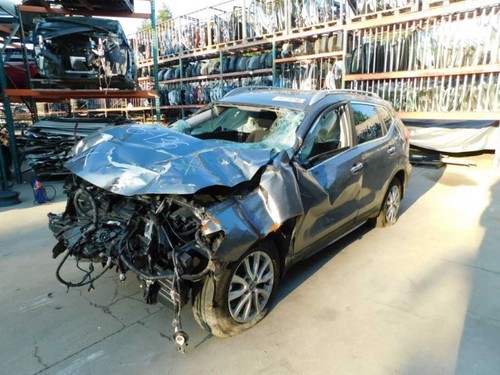 2017 Nissan Rogue OEM Speedometer Gauge Cluster Assembly  - Picture 8 of 12