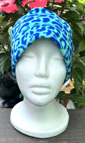 OLD NAVY Girl Fleece Winter Hat Beanie SkullCap L/XL Animal Print Blue - Picture 1 of 4