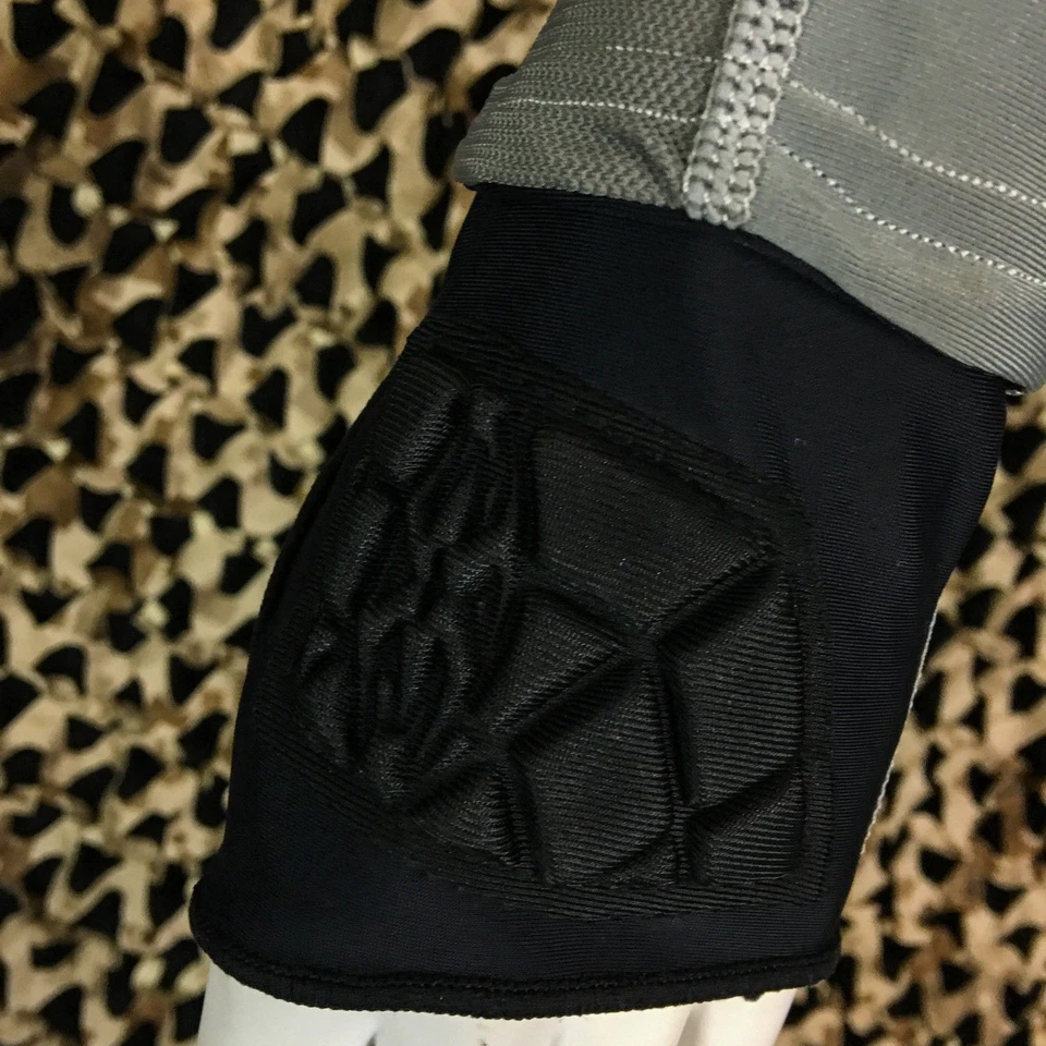 NEW Empire Paintball 2015 NeoSkin Elbow Forearm Arm Pads - Black/Grey - Youth - Image 2 of 4