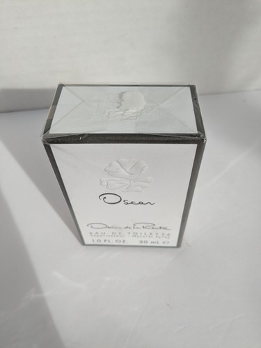 OSCAR by OSCAR DE LA RENTA 30ML EAU DE TOILETTE Natural Spray New in Box 1oz - Picture 4 of 5
