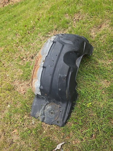 1981 82 83 84 85 86 87 88 MONTE CARLO RH INNER WHEEL FENDER WELL OEM Pass Side