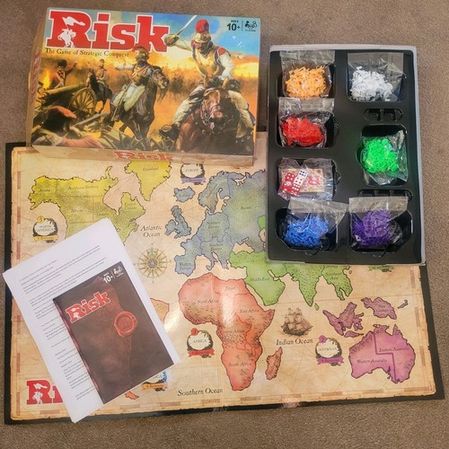 Risk Strategic Conquest Game Hasbro 2015 100% Complete & Instructions VGC - Picture 18 of 24