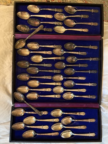 Vintage William Rogers 36 Presidents Commemorative Spoons Collection With CASE  - Picture 5 of 5