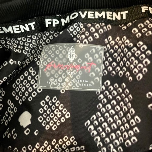 Free People Movement Bunny Slope Damen-Schnee-Skijacke schwarz-weiß bedruckt - Bild 9 von 13