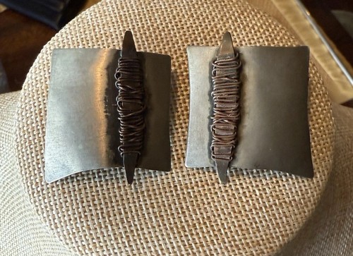 Vintage Brutalist Style Copper Wire Wrap Silver Tone Earrings - Picture 9 of 9