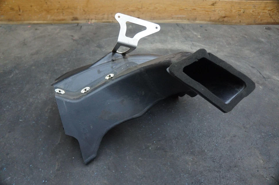 Оригинальная охлаждающая трубка переднего левого тормоза 4S9615159A для Audi R8 Lms Gt4 2018 - Изображение 4 из 4