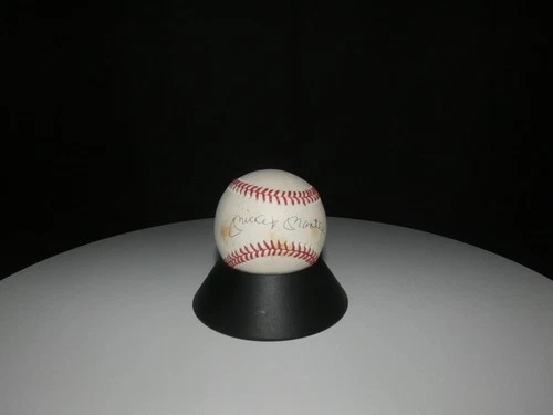 MICKEY MANTLE Signed Auto Official Bobby Brown Baseball Beckett