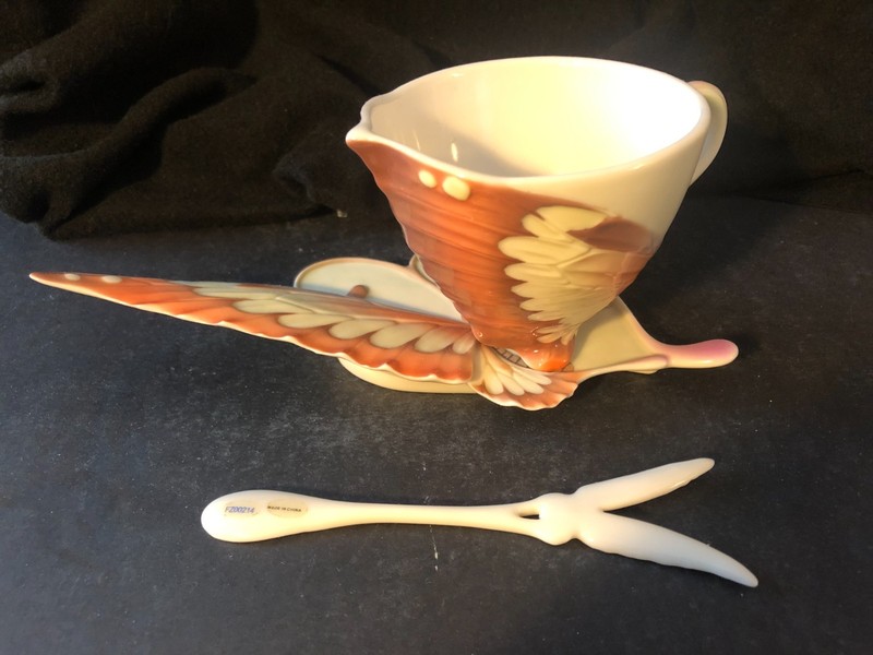 FRANZ - Papillon Butterfly 'Fantasy' Cup & Saucer w/ Spoon - Unique