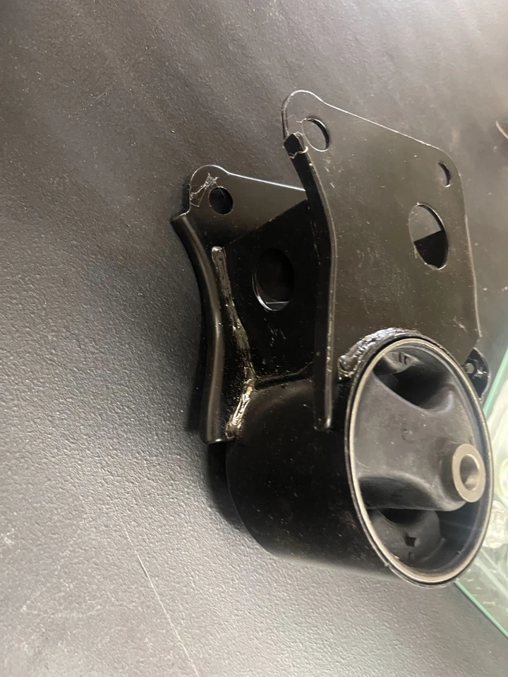 Rear Rotor Mount - Image 3 of 3