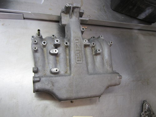 Upper Intake Manifold For 96-97 Isuzu Rodeo  3.2 - Foto 1 di 8