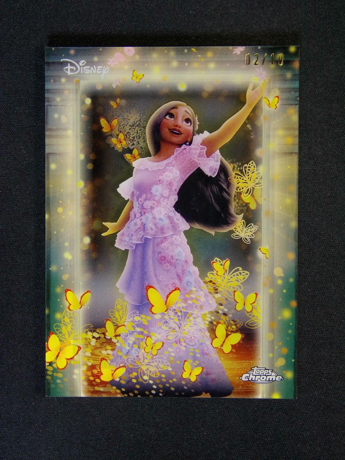 2025 Topps Chrome Disney Isabela Casa Madrigal Shadowbox Black Refractor /10