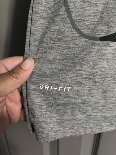 Boys Nike Dri Fit Size 7 Shorts Set - Picture 5 of 6