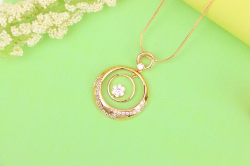 Rose Gold Circular Pendant with Floating Crystal Flower Design, XPPT1487 - Picture 3 of 11