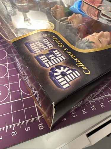 PEZ The Lord of the Rings Collector's Series Limited Edition Set 2011 EYE SAURON - Picture 15 of 23