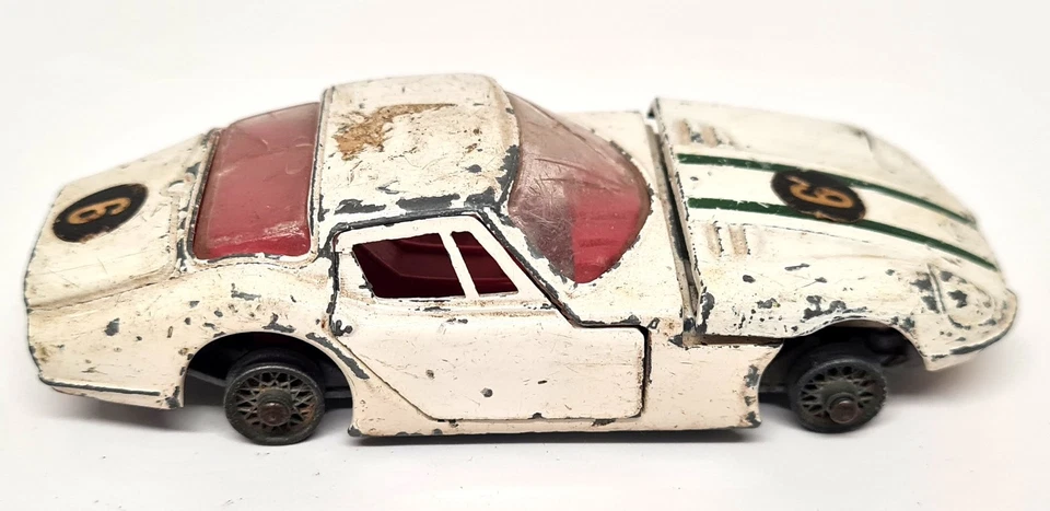 Corgi Toys Marcos Volvo 1800 Sports 324 Vintage Toy Car Restoration Spares - Image 3 of 4