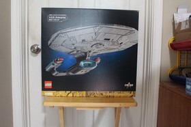 Lego 10356 Star Trek: U.S.S. Enterprise NCC-1701-D Sealed NIB TNG