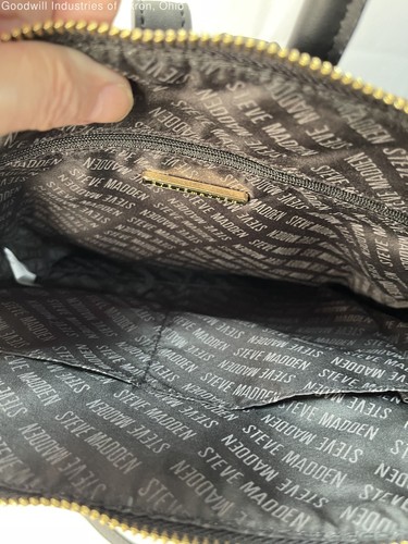 NWT Black/Gray Steve Madden Polyvinyl Backpack with Pouch - Picture 5 of 6