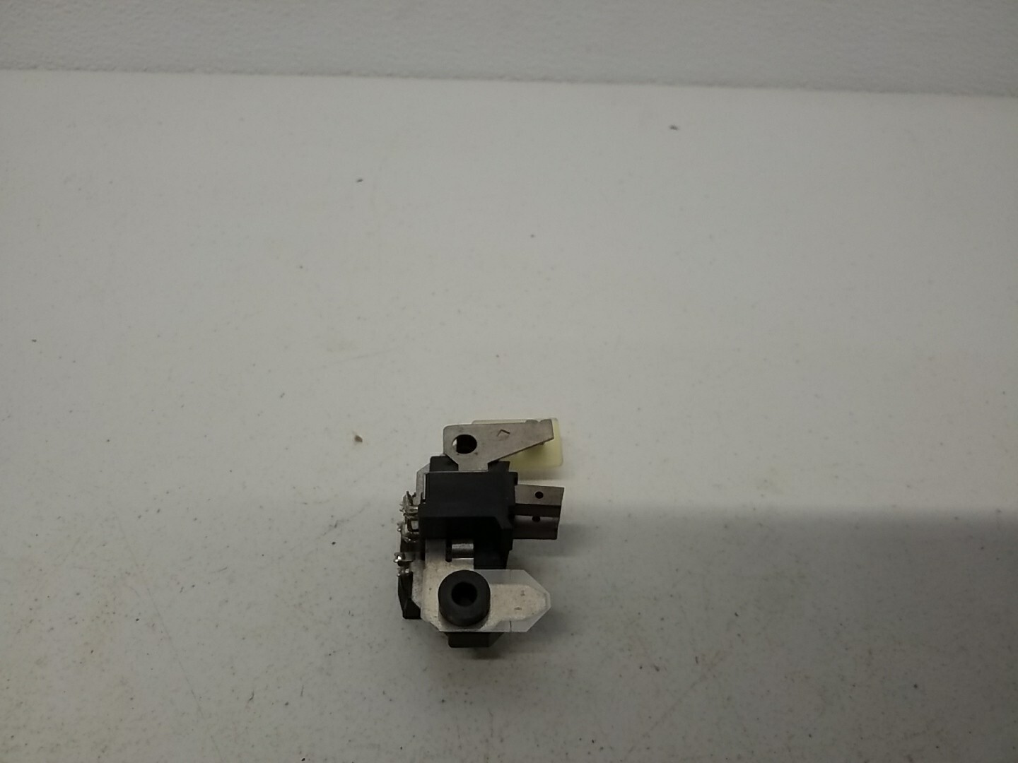 Picture 3 of 4