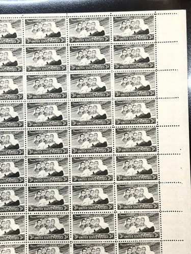 Scott 956 These Immortal Chaplains Interfaith in Action 3Cent sheet MNH 1948 VG - Picture 3 of 6
