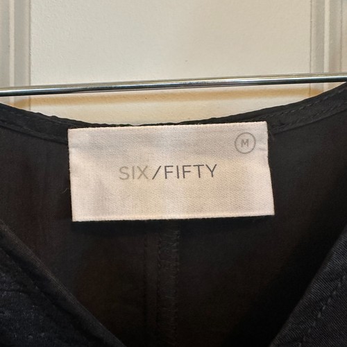 Six/Fifty Clothing Damenbluse schwarz Opal Satin Medium V-Ausschnitt 3/4 Ärmel Neu mit Etikett - Bild 3 von 5