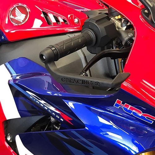 Protezione leva freno GBRacing Honda CBR 1000 RR 2008-2019 - Foto 3 di 4