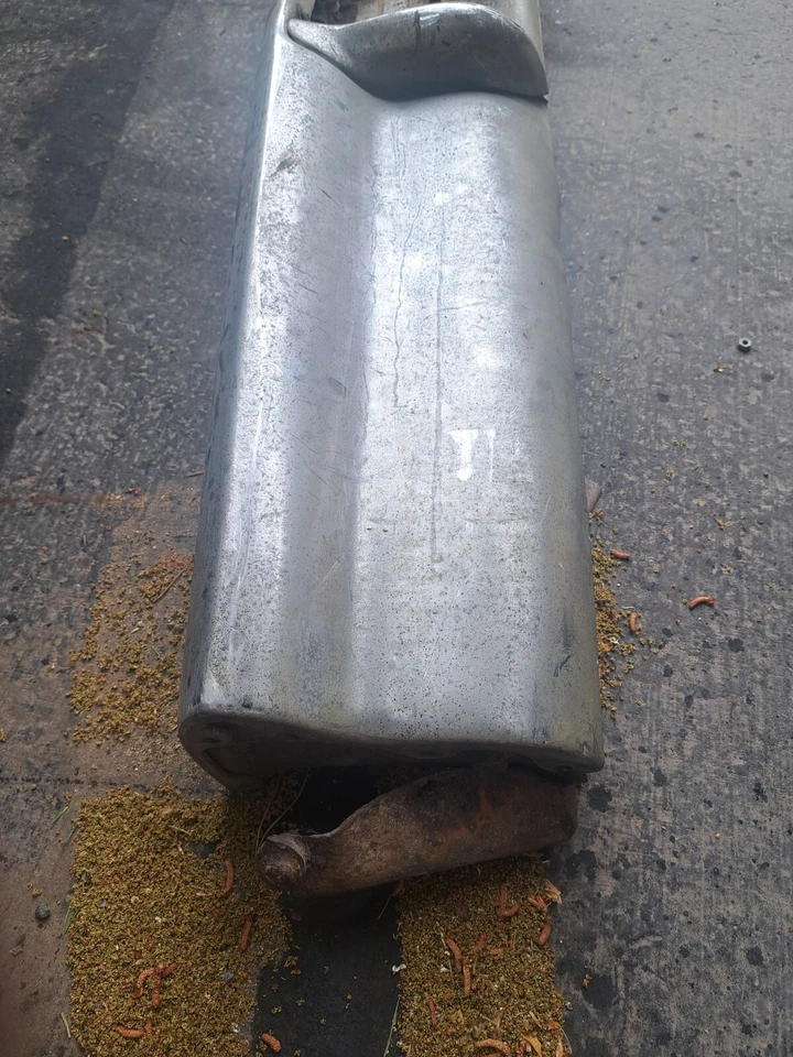 1955 Cadillac Series 75 Limousine Rear Bumper Center Extras - Image 2 of 4