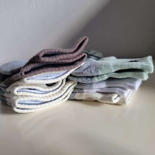 PUMA SOCKS MENS QUARTER Crew Cut LARGE Size 10-13 6pk Light Green Light Yellow  - Picture 3 of 4