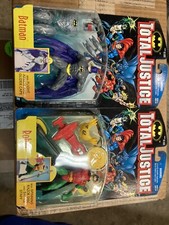 VINTAGE TOTAL JUSTICE BATMAN WITH FLIGHT ARMOR AND Robin Razor Disc