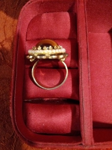 Gorgeous Vintage Faux Pearl Ring Brown Stone Sz 7.5 Adjustable - Picture 5 of 12