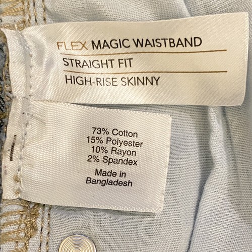 Pantalones de mezclilla ajustados de tiro alto calce recto Lane Bryant 26 elásticos tobillo cintura flexible - Imagen 8 de 11