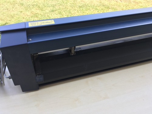 Graphtec CE3000-60 Cutter Plotter - Picture 10 of 13