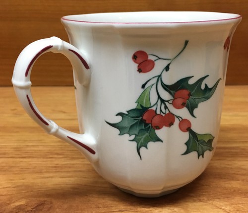 Villeroy & Boch Holly Coffee Mug  3 5/8”Luxembourg New Never Used - Picture 2 of 4