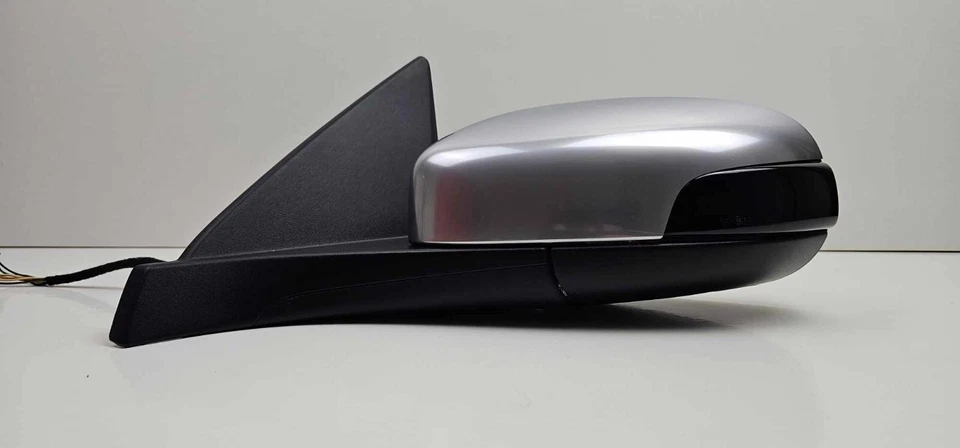 ESPEJO RETROVISOR PASAJERO IZQUIERDO VOLVO C30 R-DESING 2008-2012 8 PINES MANUAL PLEGABLE CROMADO Foto 4 de 4
