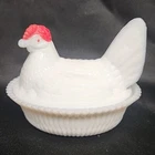 Westmoreland Hen on Nest Red Comb Split Tail White Milk Glass Vintage 1950's
