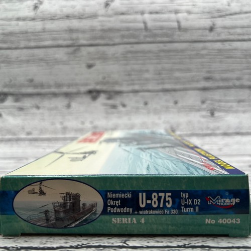 Kit modellino sottomarino tedesco U-875 tipo U-IX D2 Tower II 1:400 + giroscopio Fa 330 - Foto 6 di 9