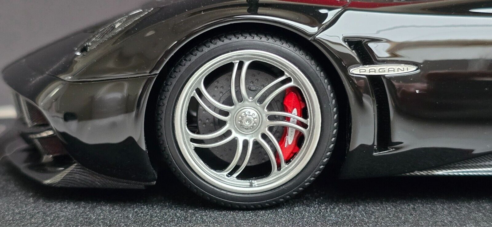 Foto 9 di 22