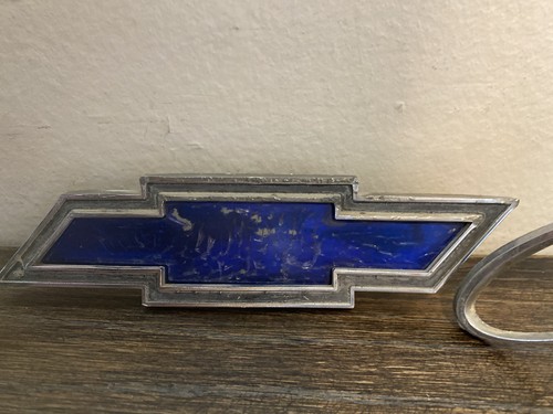 Paquete Lote De 4 Emblemas Chevrolet Camaro Chevy 350 Azul Pajarita De Colección Script - Imagen 5 de 9