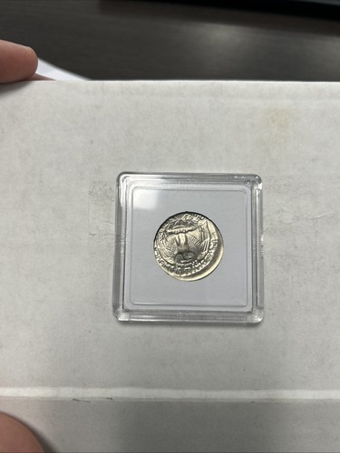 1985 P Off Center Strike Washington Quarter Error Rare With Case Nice Example - Picture 2 of 2