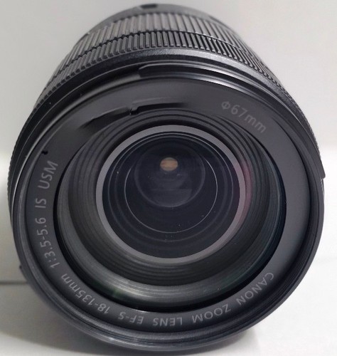 Canon EF-S18-135mm F3.5-5.6 IS USM Standard Zoom Lens for EOS DSLR Cameras - Picture 4 of 9