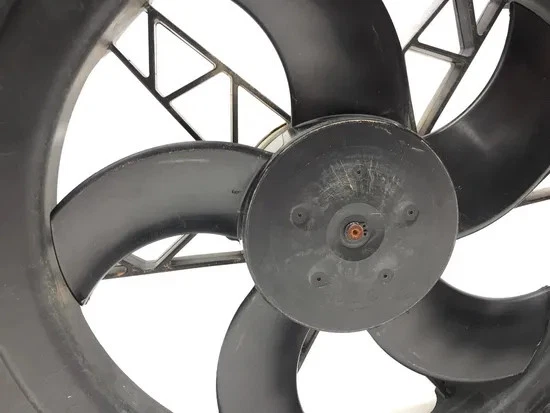 Ventilador de refrigeración del radiador del motor Can-Am Commander 800R 2015 4x4 DPS 3375 Foto 2 de 4