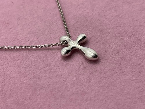 TIFFANY & Co. Elsa Peretti Cross Small Necklace 16mm x 12mm Pendant Silver 925 - Picture 4 of 24