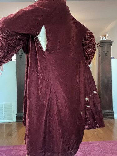 Antique 1920s Burgundy Silk Velvet Opera Coat With Rouched Details AS IS - Picture 6 of 8
