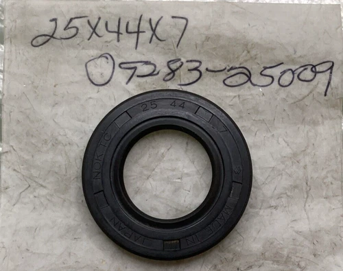 OIL SEAL